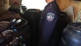 На Волині податківці ліквідували підпільний цех із виробництва алкогольного фальсифікату. ФОТОрепортаж