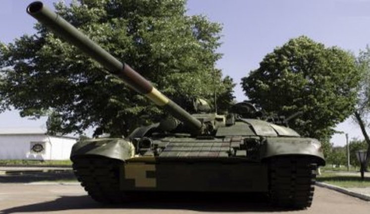"Укроборонпром" представив модернізований основний бойовий танк Т-72АМТ. ВIДЕО