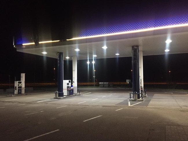 ДФС та СБУ одночасно перевірили 106 АЗС Glusco: Діяльності не зафіксували, доступ до колонок обмежений 05