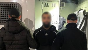 Подозреваемый в разбойном нападении на инкассаторов в Житомире экстрадирован из Германии, - Нацполиция. ФОТОРЕПОРТАЖ