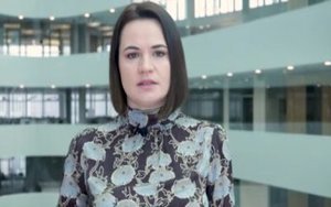 В стране кризис: Тихановская объявила о голосовании для подготовки переговоров с властью в Беларуси. ВИДЕО