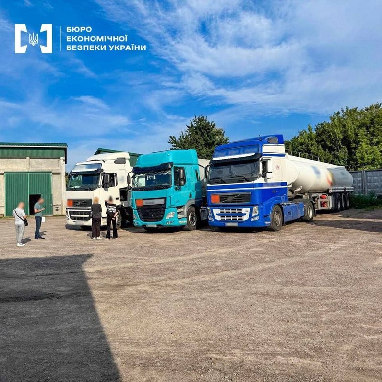 The Economic Security Bureau seized 233,000 litres of counterfeit fuel