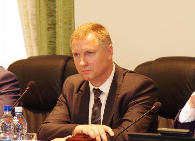 сергей овчаренко