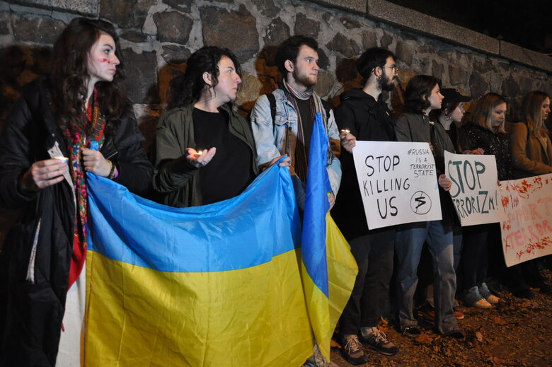 Russia+Iran new axis of evil: у Києві пікетували посольство Ірану через постачання зброї Росії 24