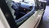 Пограбували автомобіль Олександра Чалапчія, який на війні втратив обидві ноги: вкрали зарядку від протезів. ФОТО