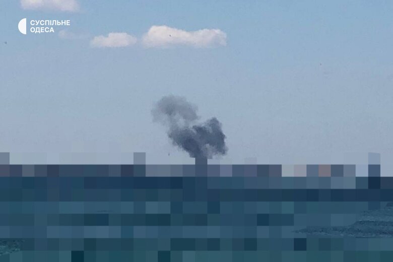 Explosions rang out in Odesa 04