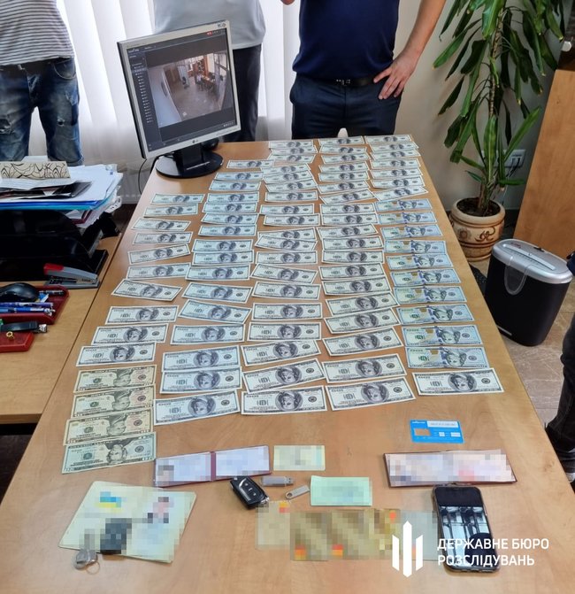 Начальника Головного управління Держпродспоживслужби в Запорізькій області затримано за хабарництво, - ДБР 01