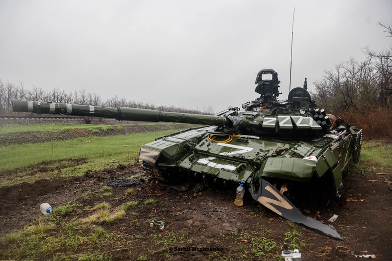 Знищена техніка російських окупантів на Донеччині: ЗСУ стримують спроби прориву військових РФ 06 Знищена техніка російських окупантів на Донеччині: ЗСУ стримують спроби прориву військових РФ 06