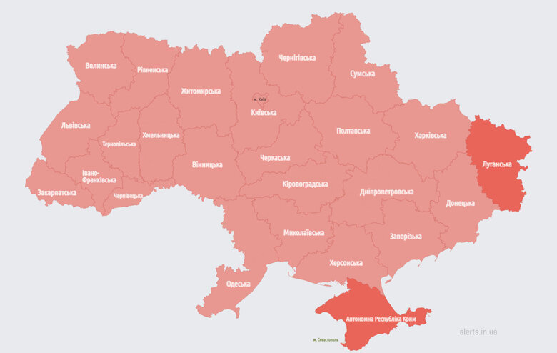 В Украине повторно объявляли масштабную воздушную тревогу 01