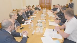 Т.в.о. голови СБУ Баканов зустрівся з представниками бізнесу