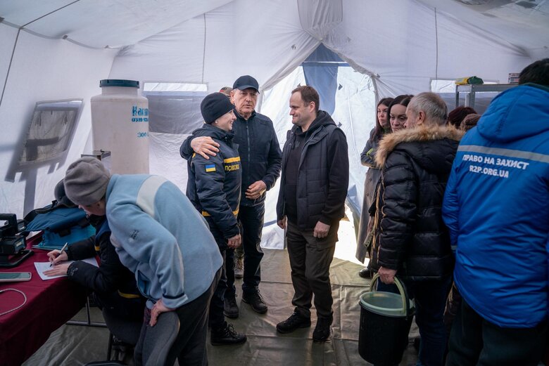 У Кропивницькому відновлюють пошкоджені після атаки 20 березня будинки