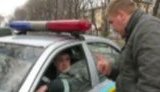 Болельщики "Шахтера" - гаишникам: "Пацан, правильно, трави пи#арасов". + ВИДЕО.