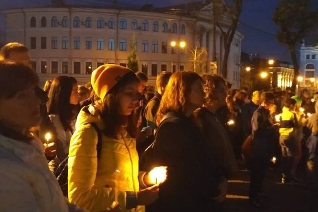 Память жертв трагедии в Бабьем Яру почтили в Киеве 02