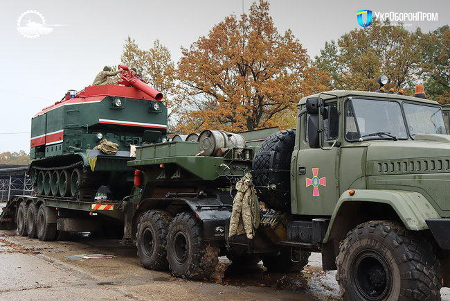 Львівський бронетанковий завод модернізував найбільшу за роки незалежності партію пожежних танків 04