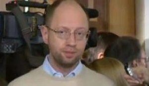 Яценюк: Если Янукович подпишет соглашение с Таможенным союзом – это для него билет в одну сторону. ВИДЕО