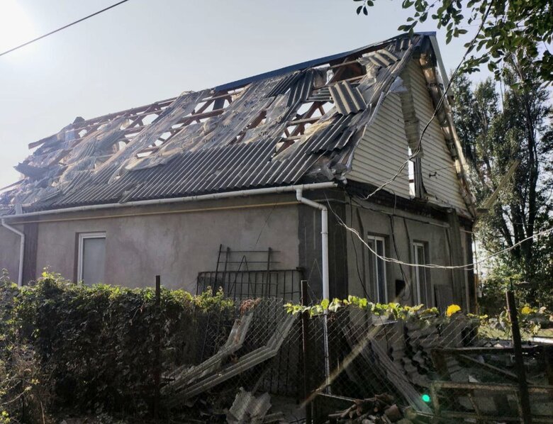 Russians shelled Nikopol - woman was injured, 10 houses, infrastructure object and power lines were damaged, - Dnipropetrovsk RMA 01