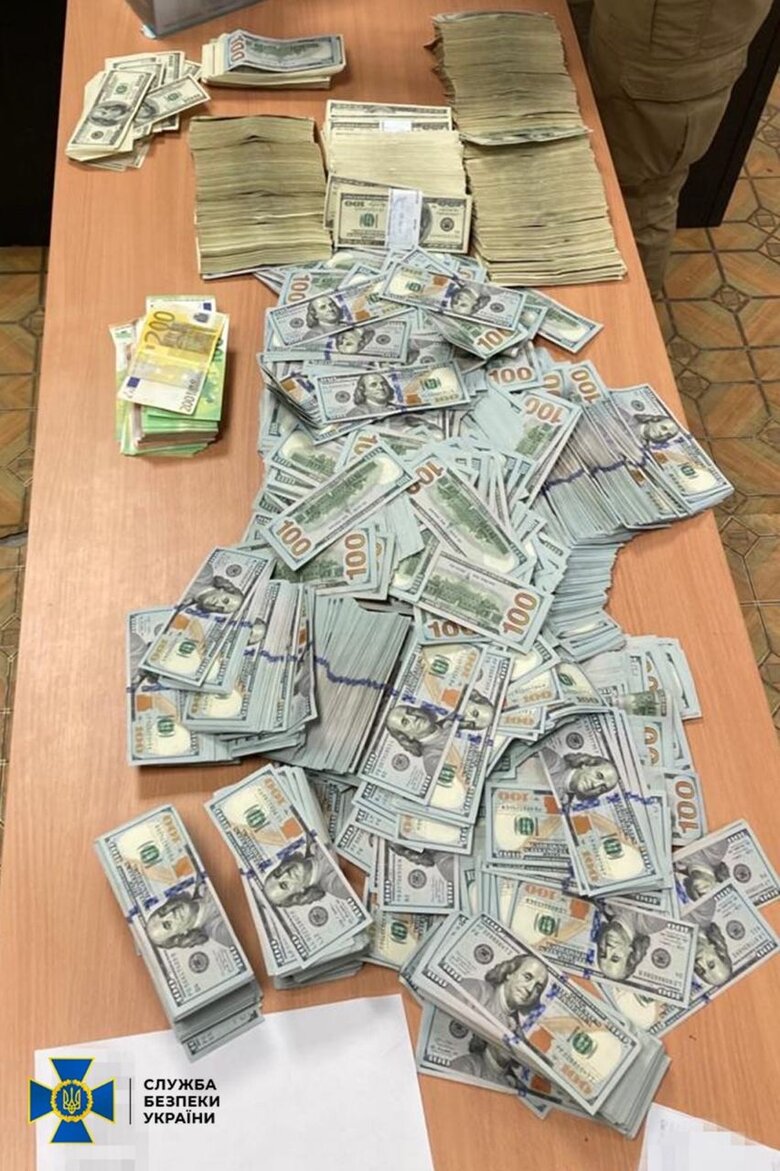Обшуки у ексочільника ВЛК Чернігівщини