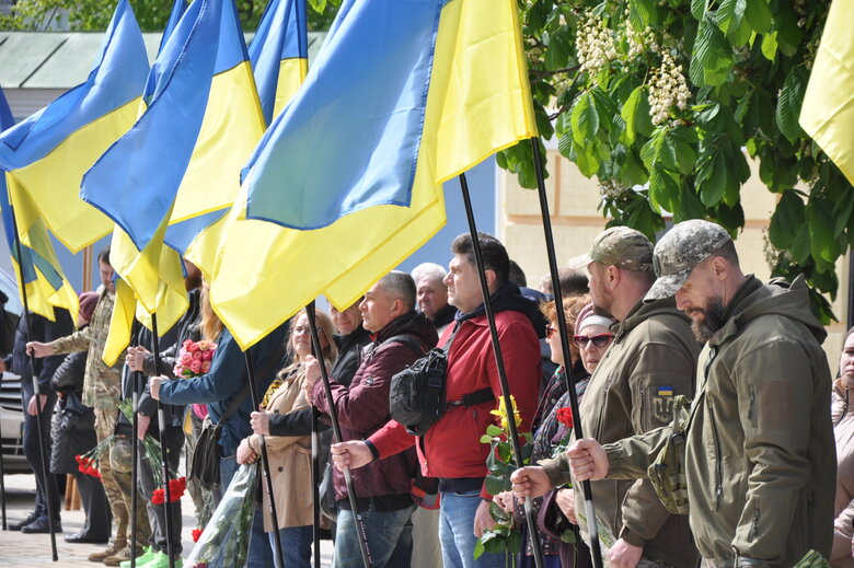 С 21-летним воином Данилом Денисевичем, позывной Дозор, попрощались в Киеве 02