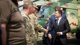 Зеленский начал рабочую поездку в Донецкую область, где пройдет заседание СНБО