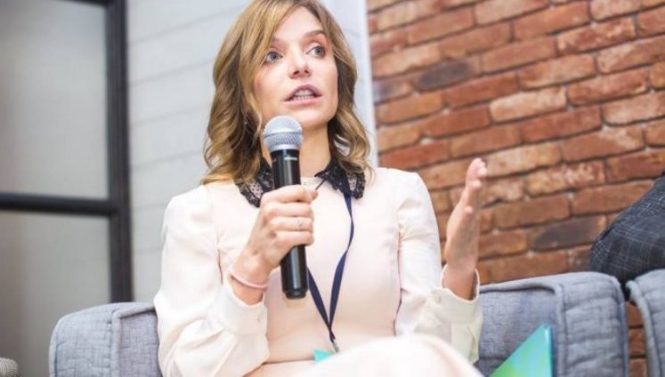 "Раз на рік, до того ж на кілька днів, людина може собі це дозволити", - невістка президента Юлія Порошенко про відпочинок на Мальдівах