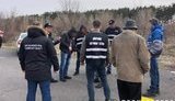 Двох оперуповноважених поліції затримано на Полтавщині під час одержання 10 тис. грн хабара за непритягнення до кримінальної відповідальності, - прокуратура. ФОТО