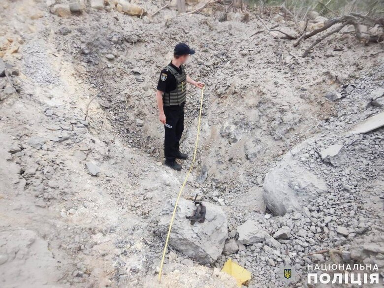 За прошедшие сутки вражеские атаки потерпели Николаев и область: повреждены частные дома, автомобили, объекты гражданской инфраструктуры, - Нацполиция 04 За прошедшие сутки вражеские атаки потерпели Николаев и область: повреждены частные дома, автомобили, объекты гражданской инфраструктуры, - Нацполиция 04