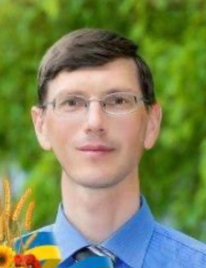 Директора школи вдруге визволили з полону рашистів у Каховці 01