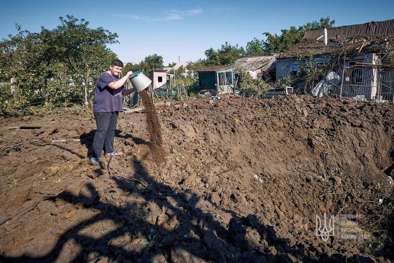 В результате обстрела Бахмута 1 человек погиб, а 5 получили ранения, - ОВА 06