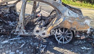 Car of CEO of ’Uraldronezavod’ exploded near Yekaterinburg, - Russian media. VIDEO+PHOTOS