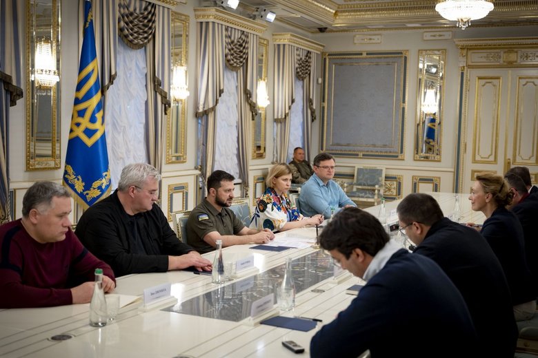 Зеленський зустрівся з генсеком Ради Європи Пейчинович-Бурич 02