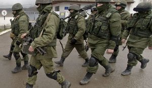 США наблюдают лишь частичный отвод войск РФ от границ Украины, - Блинкен