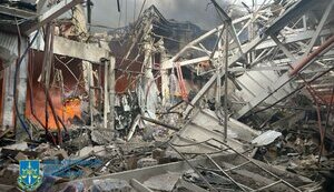 "Влупили ракетою по складу серветок і памперсів": Росіяни вдарили по підприємству виробника товарів для дому у Дніпрі (оновлено)