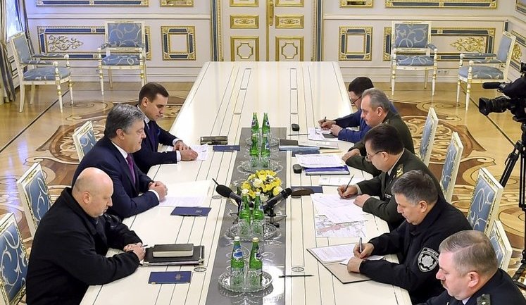 Poroshenko meets law enforcers, discusses Avdiivka escalation
