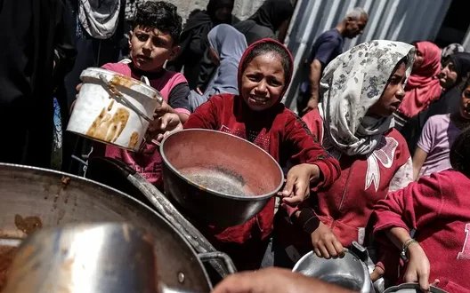 Найбільше постраждають ті, хто у скруті: МВФ попередив про нове подорожчання продуктів