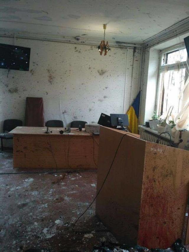 Двое погибших: гранату в суде подорвал отец убитого сына (обновлено) 06