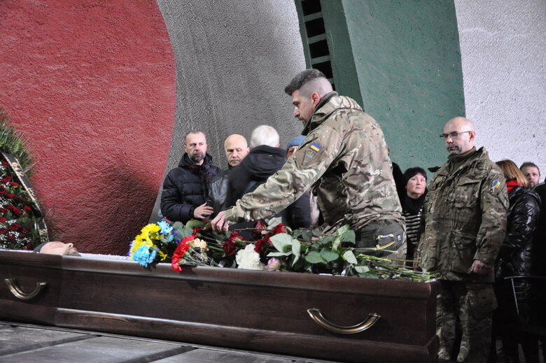 Із режисером монтажу Віктором Ониськом, який загинув у боях за Україну, попрощалися у Києві 13