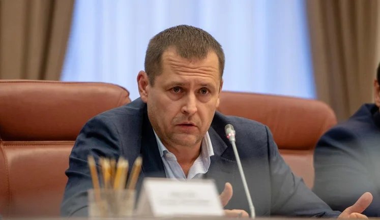 Мер Дніпра Філатов прокоментував обшуки в мерії: "Починайте працювати, а не заробляти рейтинги"