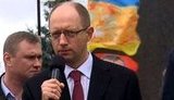 "Благодаря вам Янукович уже не контролирует Верховную Раду", - Яценюк в Сумах. ВИДЕО