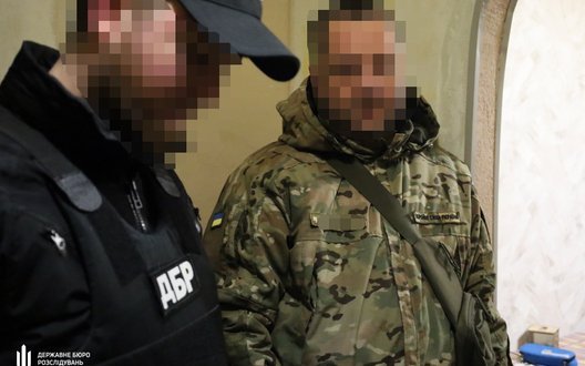 Привласнив 9,7 млн грн і програв їх у казино: ексфінансиста бригади ЗСУ засудили до 8 років тюрми