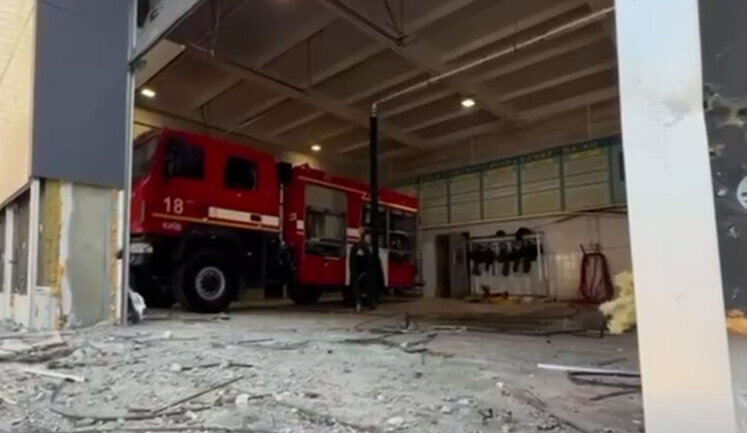 Fire and rescue unit damaged as result of Russian attack on Kyiv. VIDEO