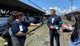 Понтонний міст на Дніпропетровщині, який "відкрив" глава ОДА, так і не запрацював: "Люди приїжджають і з матом розвертаються назад". ВIДЕО (оновлено)