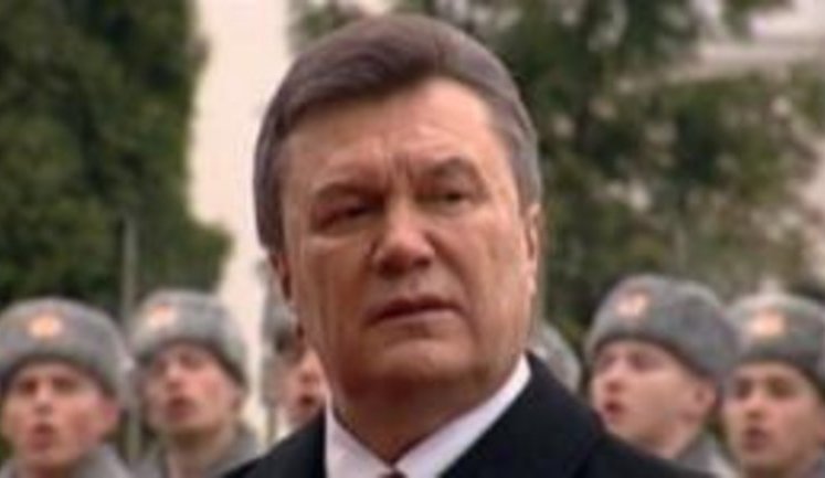 Янукович: "Украинцы! Хватит унижаться! Проявите украинский характер!" Добавлено ВИДЕО.