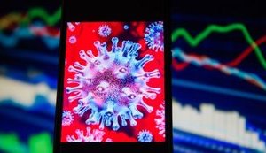 Найближчим часом буде впроваджена система оповіщення громадян про перебування в приміщенні з хворим на COVID-19, - Шмигаль