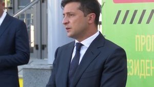 Зеленський про різницю в зарплатах медиків: Це несправедливо, нечесно і так не буде. ВIДЕО