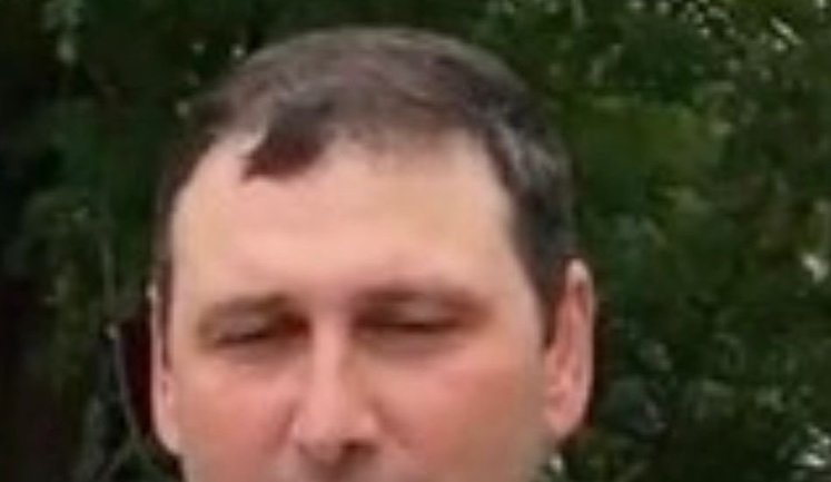 В окупованому Криму в будинку колишнього члена Меджлісу Ельдара Менсеітова відбувся обшук, його вивезли в невідомому напрямку. ФОТО