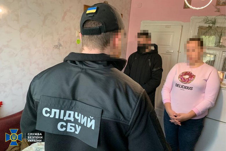 СБУ викрила три маштабні мережі COVID-аферистів у Києві, Львові та Рівному. Ділки обслужили понад 10 тис. осіб 06
