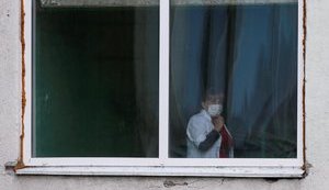 В столичной больнице покончила с собой пенсионерка, лечившаяся от коронавируса