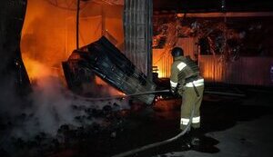 Атака БпЛА по Миколаєву: ворог поцілив по цивільних складах. ФОТО
