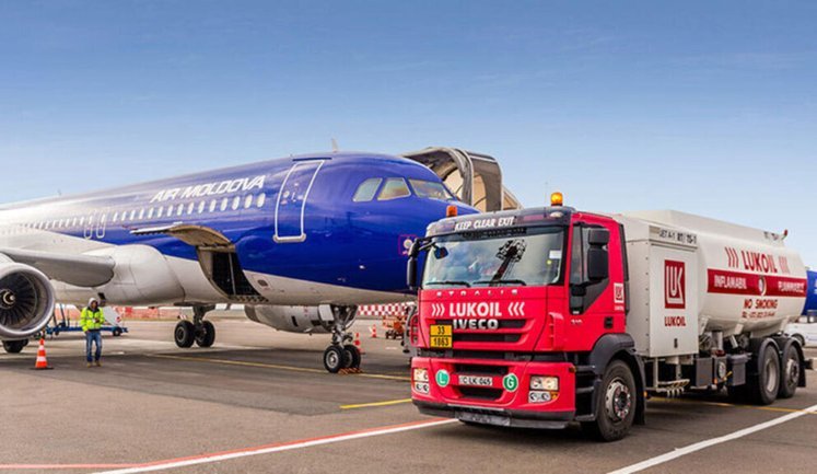 Наслідки санкцій: Молдова може взяти під контроль місцевий бізнес російського "Лукойлу"