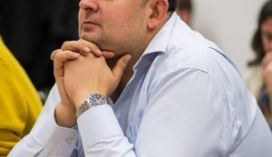 Громадянське суспільство, влада та стратегія інтеграції внутрішньо переміщених осіб: чи потрібен консенсус?